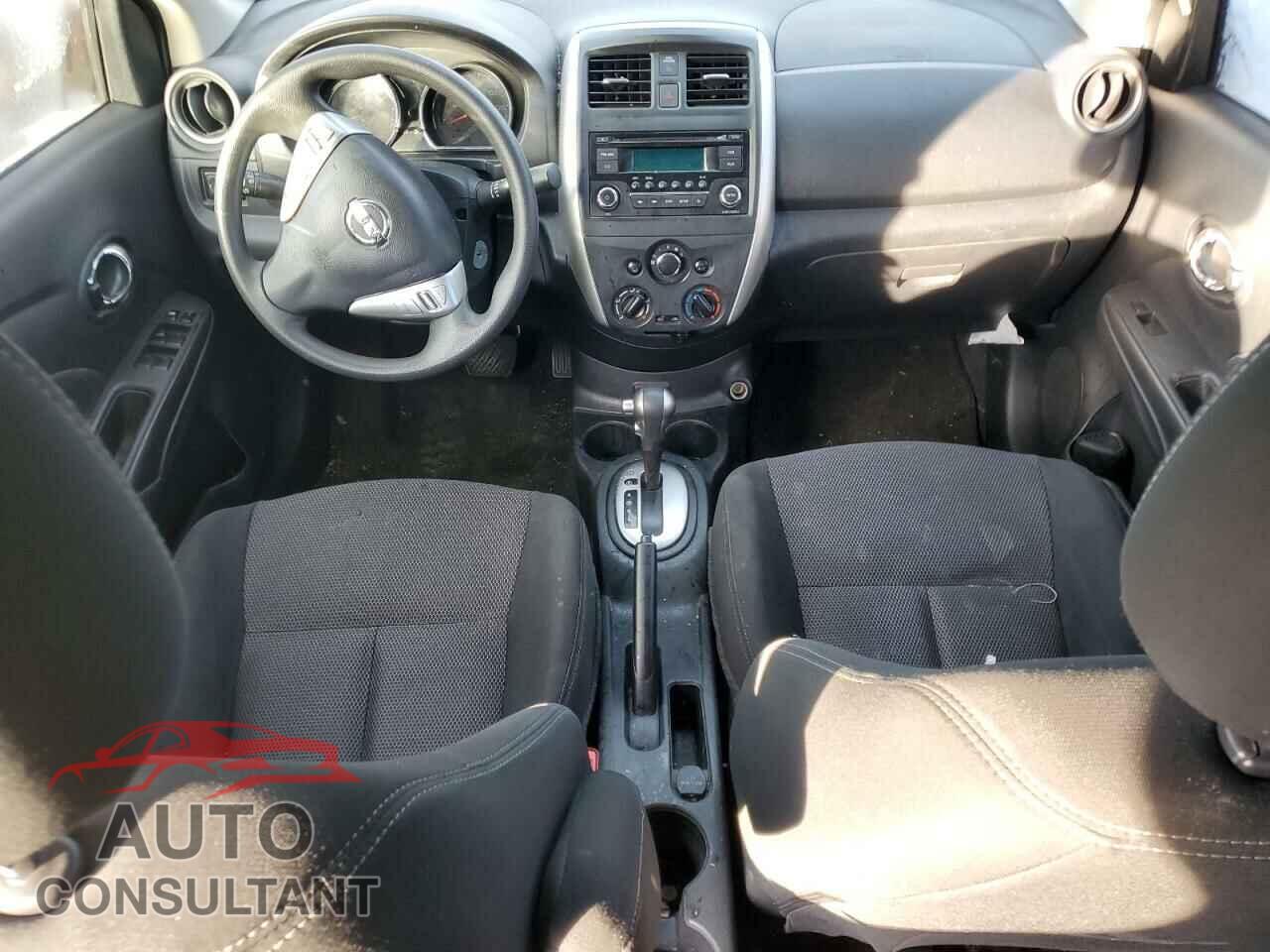 NISSAN VERSA 2017 - 3N1CN7AP1HK431389