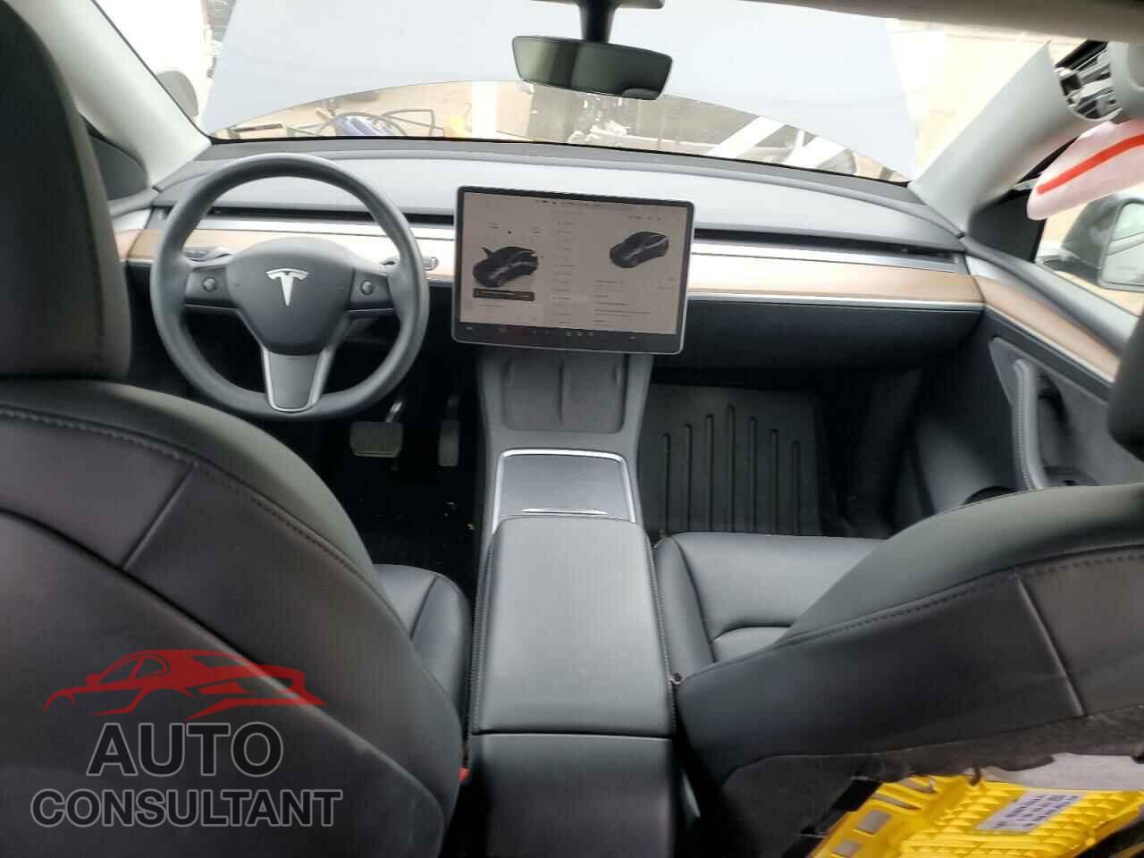 TESLA MODEL Y 2023 - 7SAYGDEE3PF603615