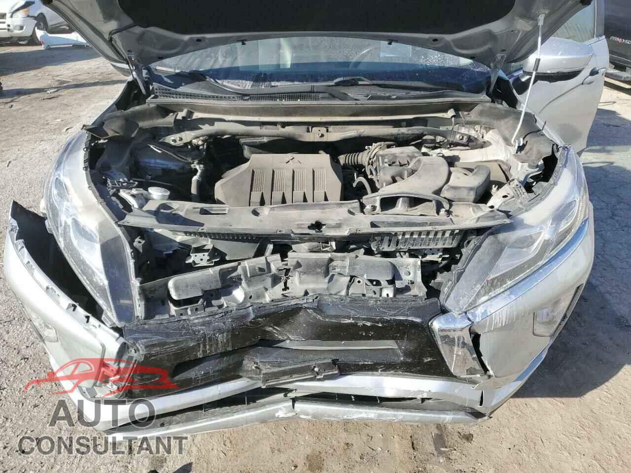 MITSUBISHI ECLIPSE 2018 - JA4AT5AA4JZ041769