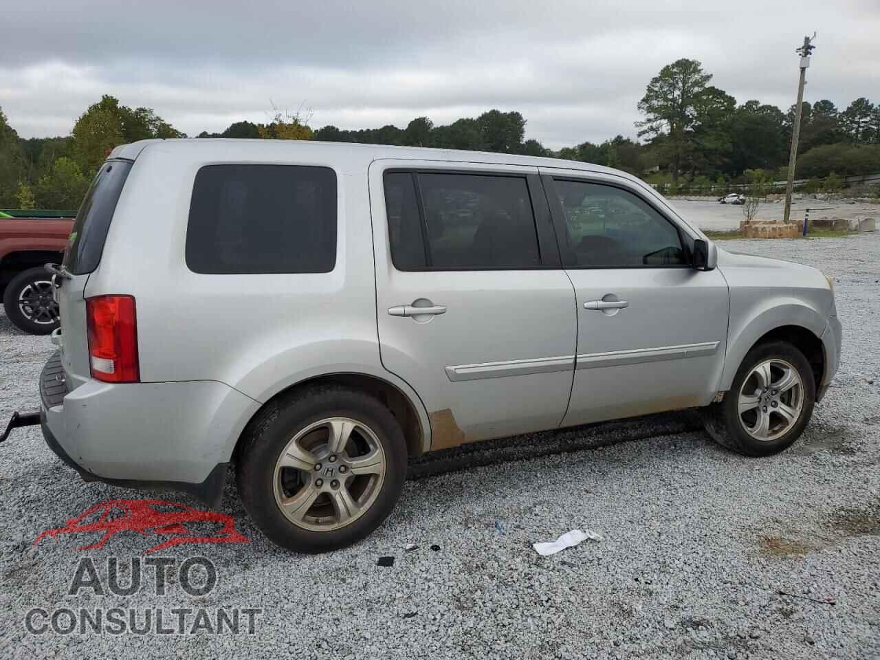 HONDA PILOT 2013 - 5FNYF3H53DB007311