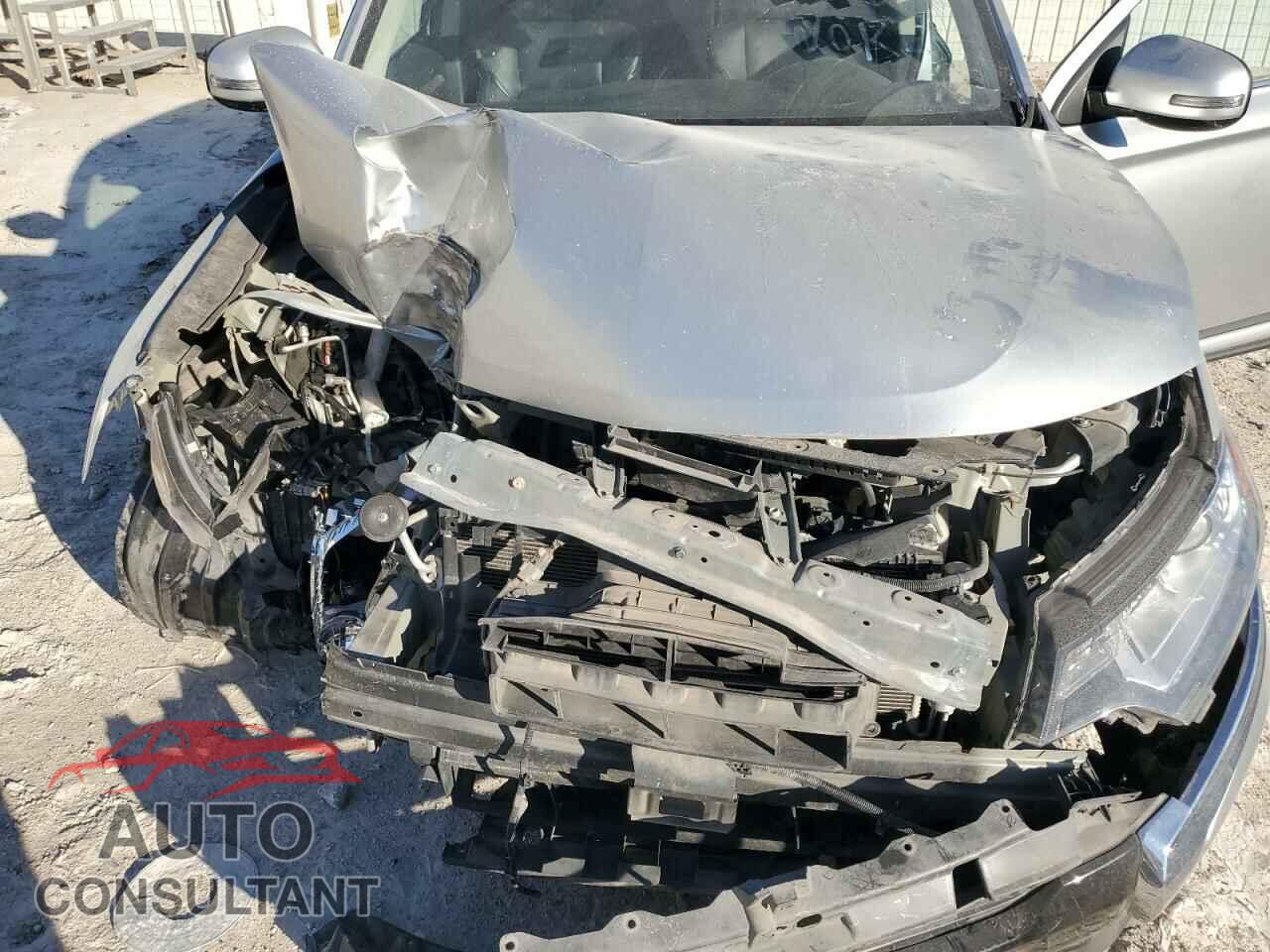 MITSUBISHI OUTLANDER 2020 - JA4AD3A38LZ032658
