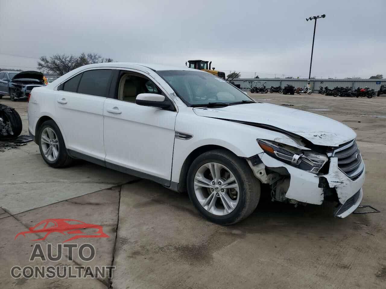 FORD TAURUS 2016 - 1FAHP2E80GG138900