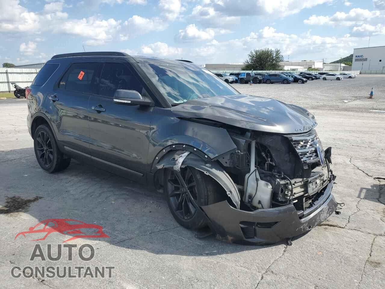 FORD EXPLORER 2018 - 1FM5K7D86JGA03126