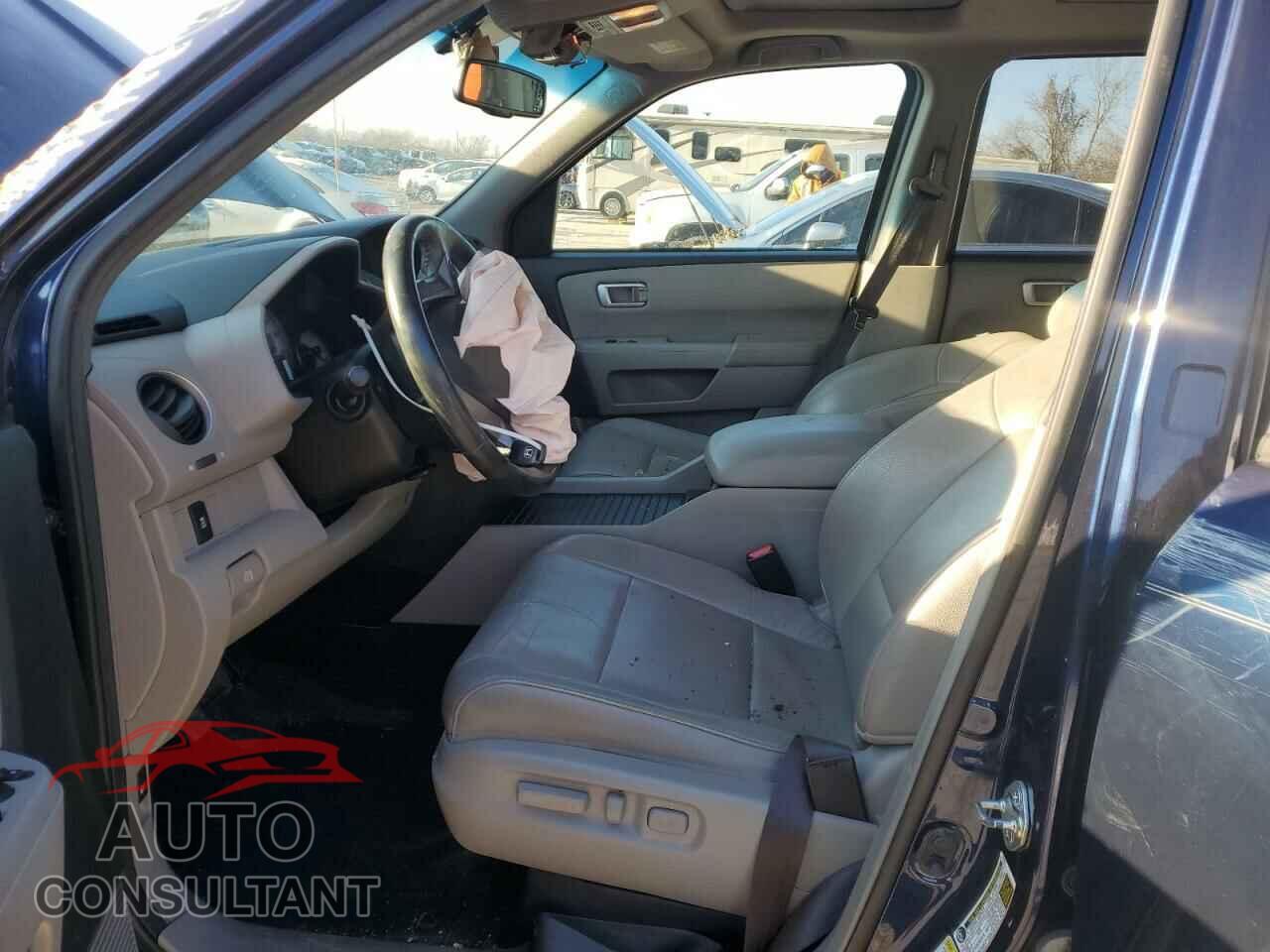 HONDA PILOT 2013 - 5FNYF4H65DB058470
