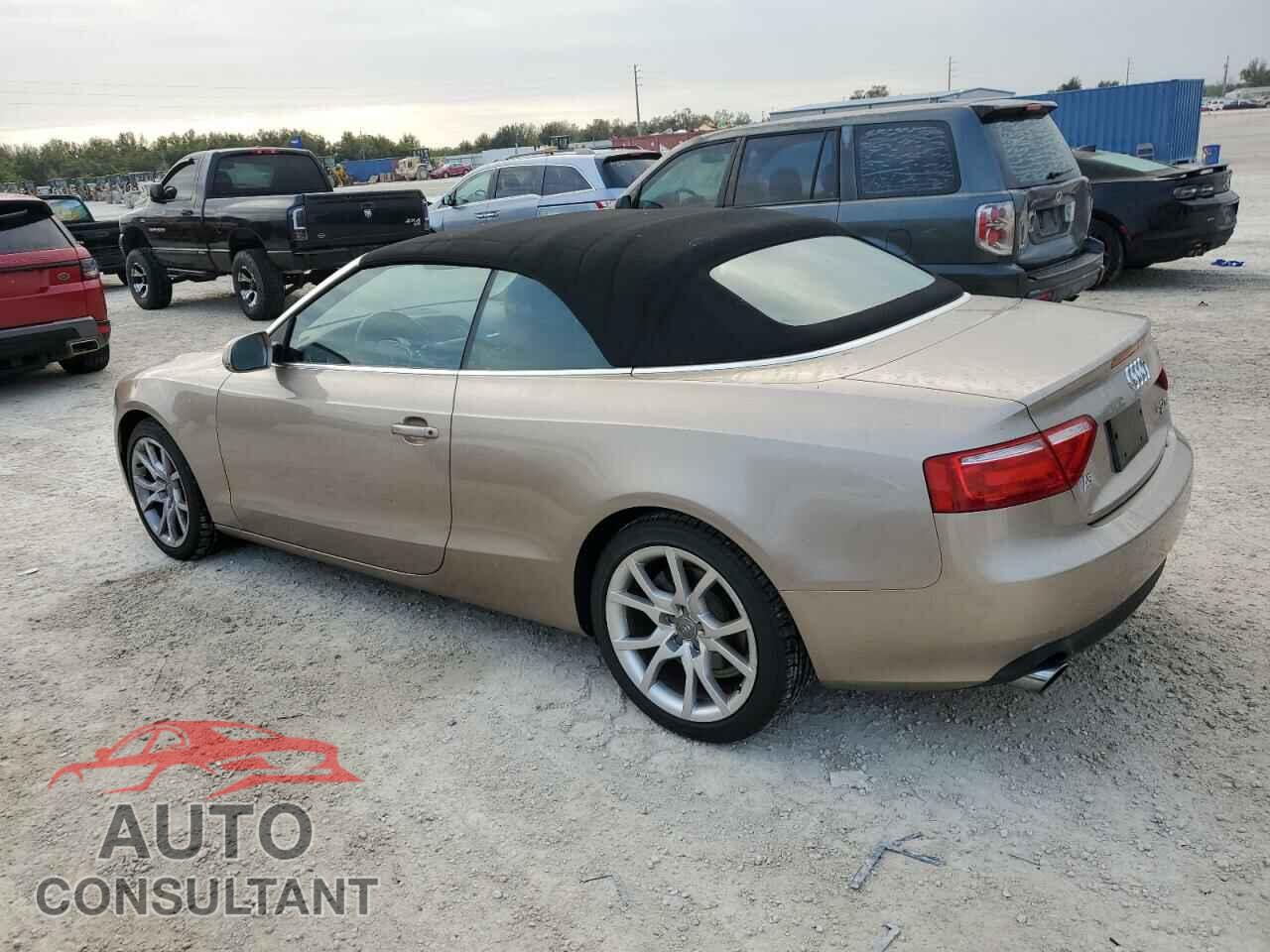 AUDI A5 2011 - WAUCFAFH6BN017712