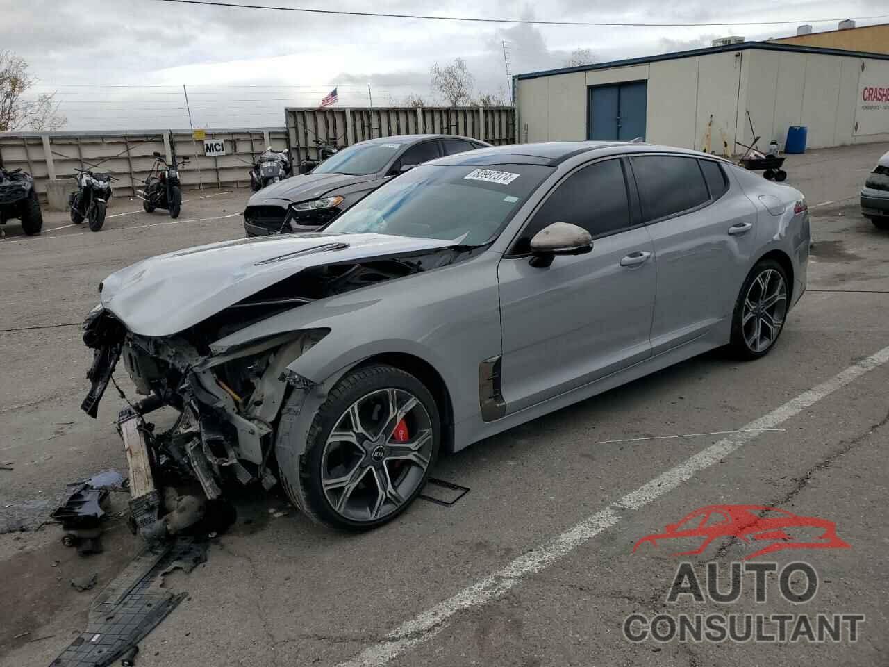 KIA STINGER 2020 - KNAE55LC0L6075273