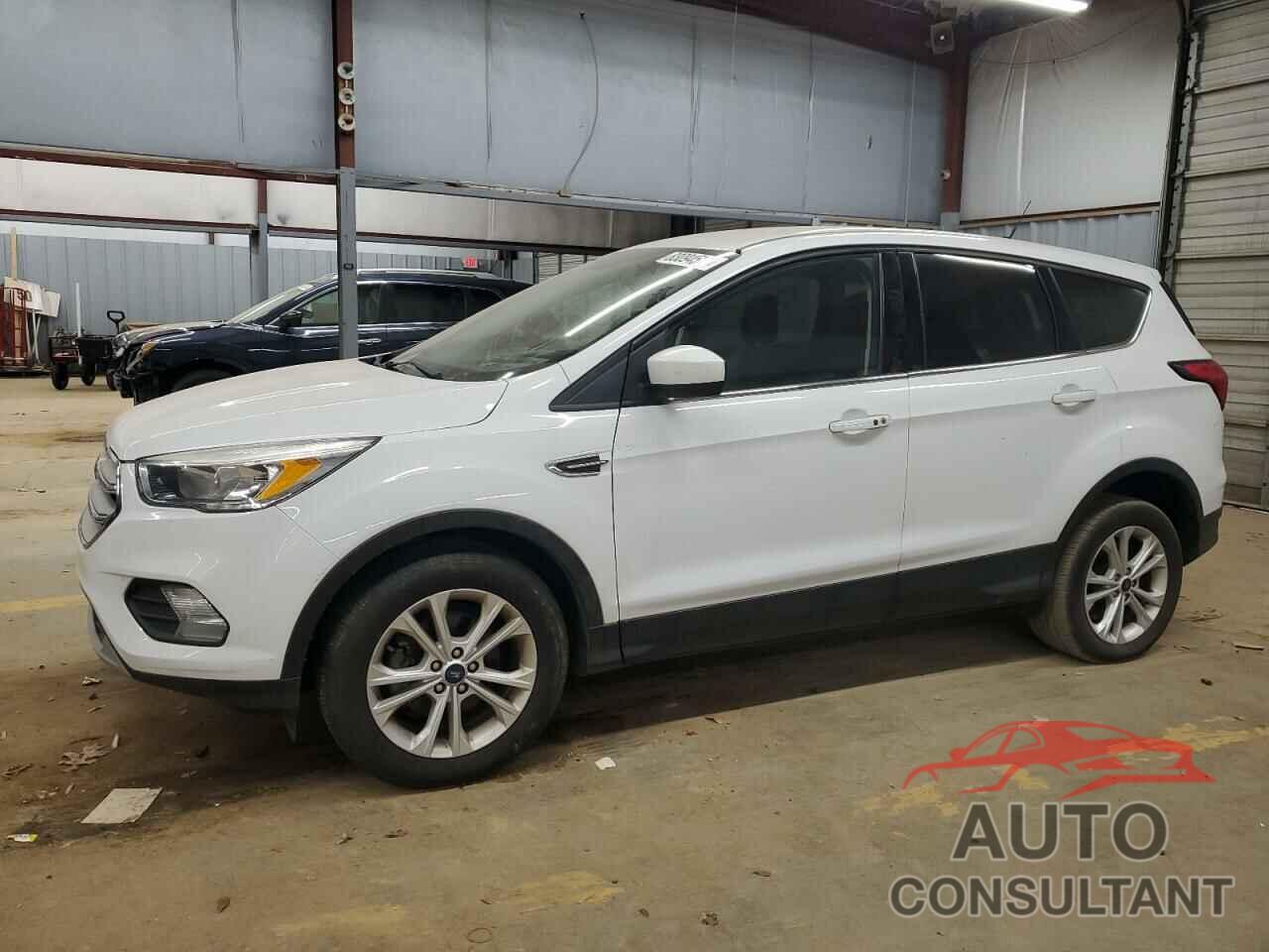 FORD ESCAPE 2019 - 1FMCU0GD5KUA65380