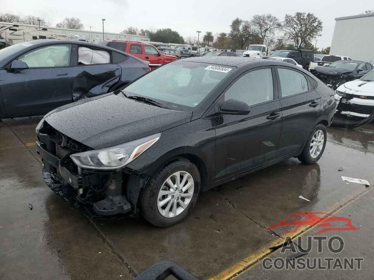 HYUNDAI ACCENT 2018 - 3KPC24A39JE031330