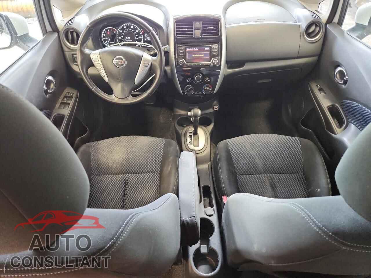 NISSAN VERSA 2017 - 3N1CE2CP5HL377427
