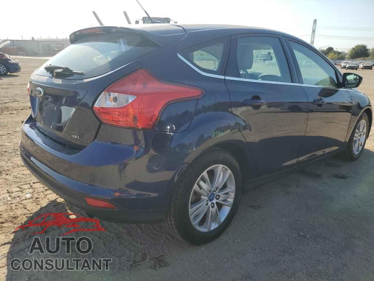 FORD FOCUS 2012 - 1FAHP3M23CL158014