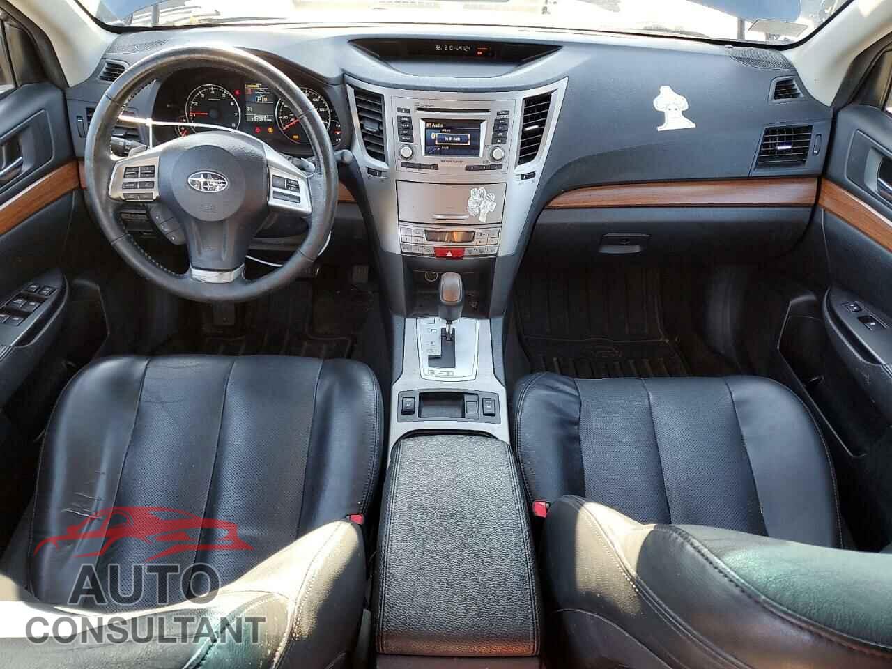 SUBARU OUTBACK 2014 - 4S4BRBLC0E3224578