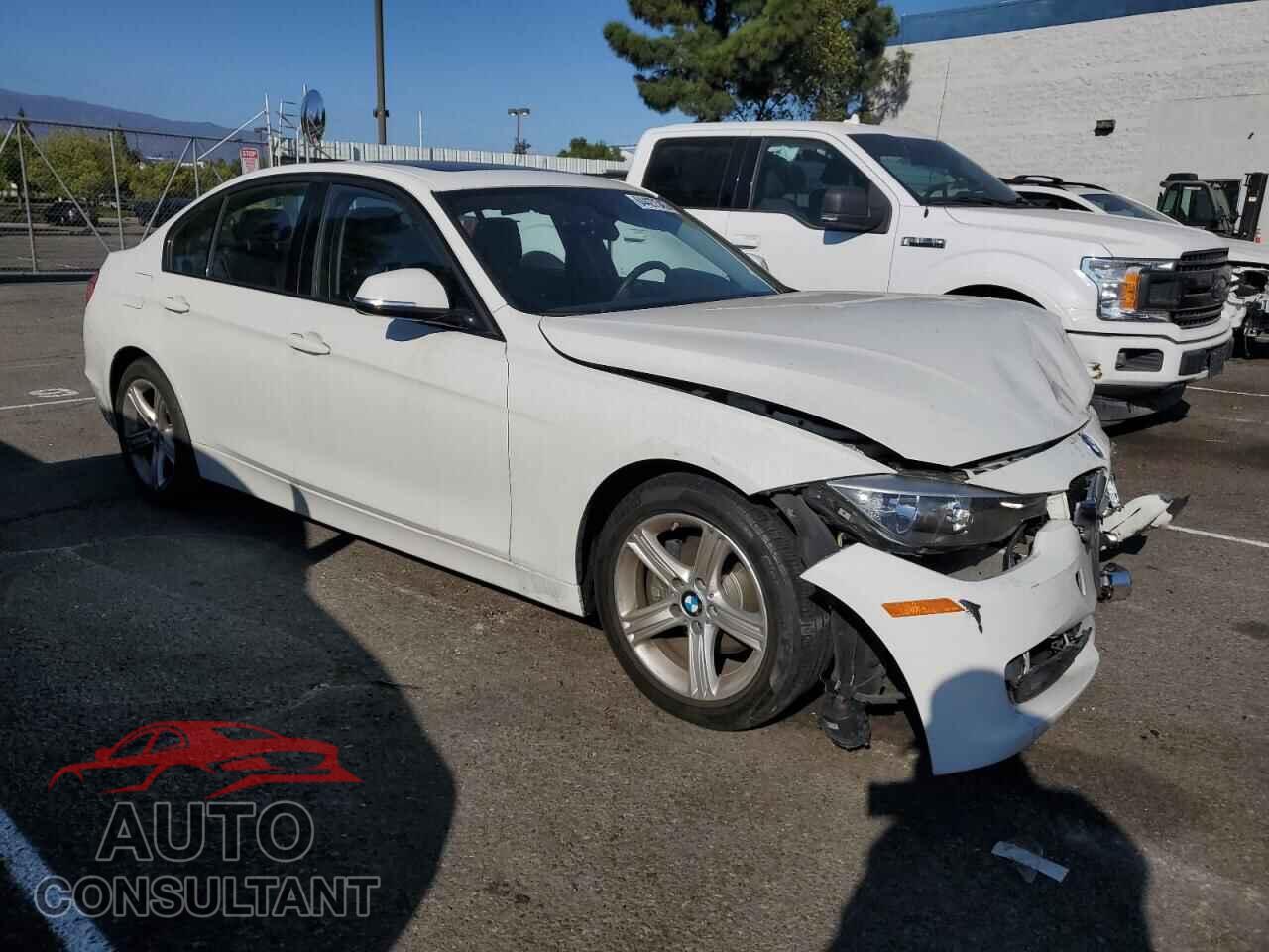 BMW 3 SERIES 2015 - WBA3C1C59FP851356
