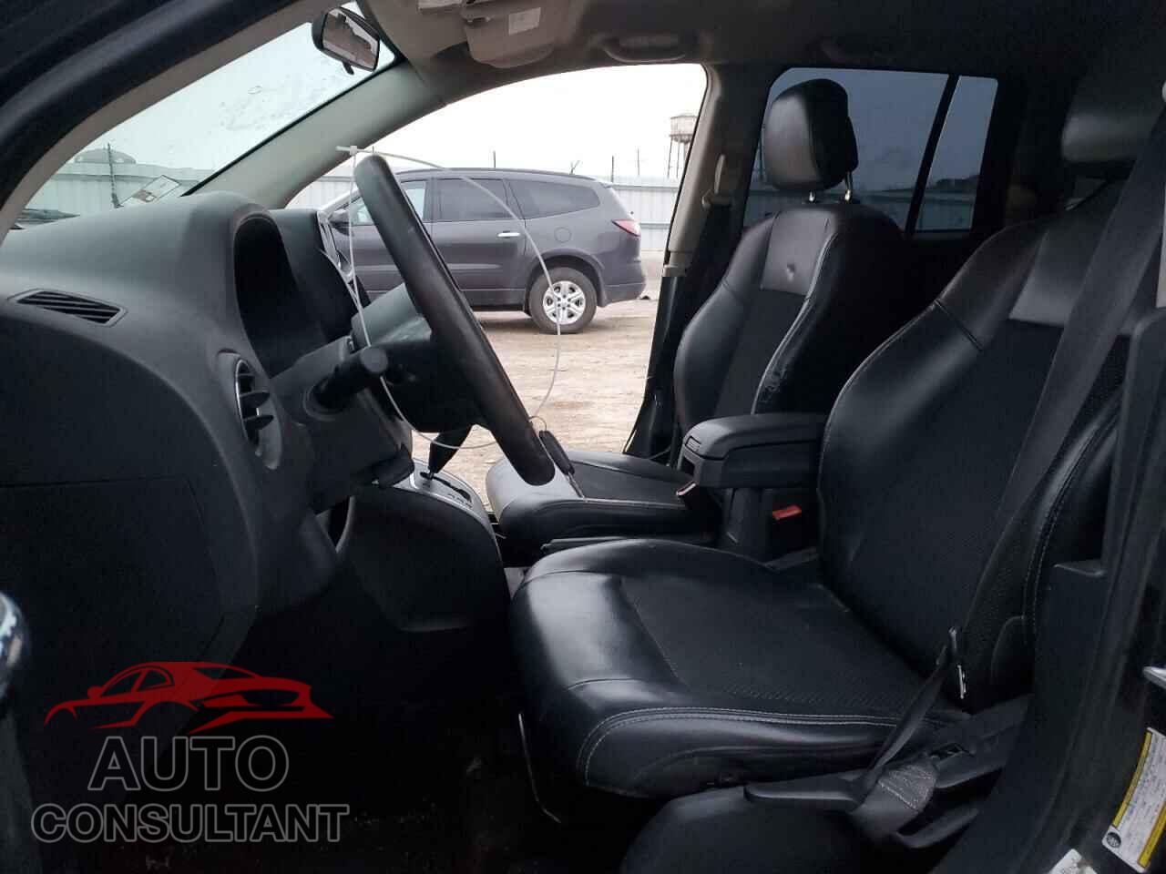 JEEP COMPASS 2015 - 1C4NJCBA7FD298235