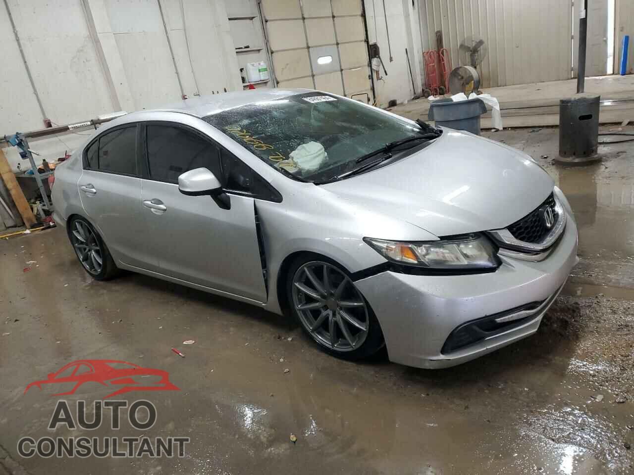 HONDA CIVIC 2013 - 19XFB2F55DE257512