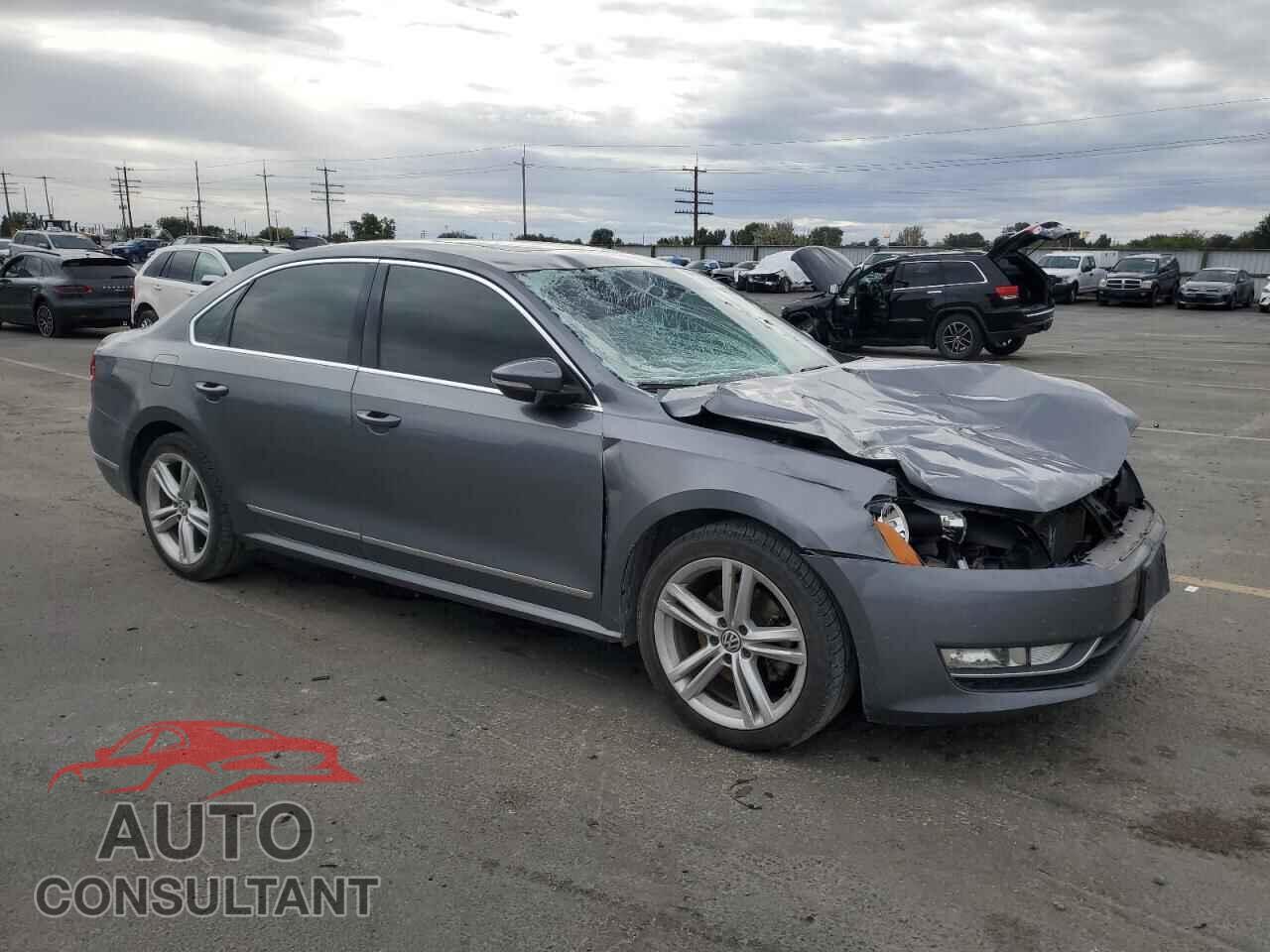 VOLKSWAGEN PASSAT 2012 - 1VWCN7A35CC087006
