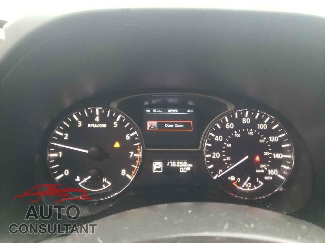 NISSAN PATHFINDER 2013 - 5N1AR2MM4DC680889
