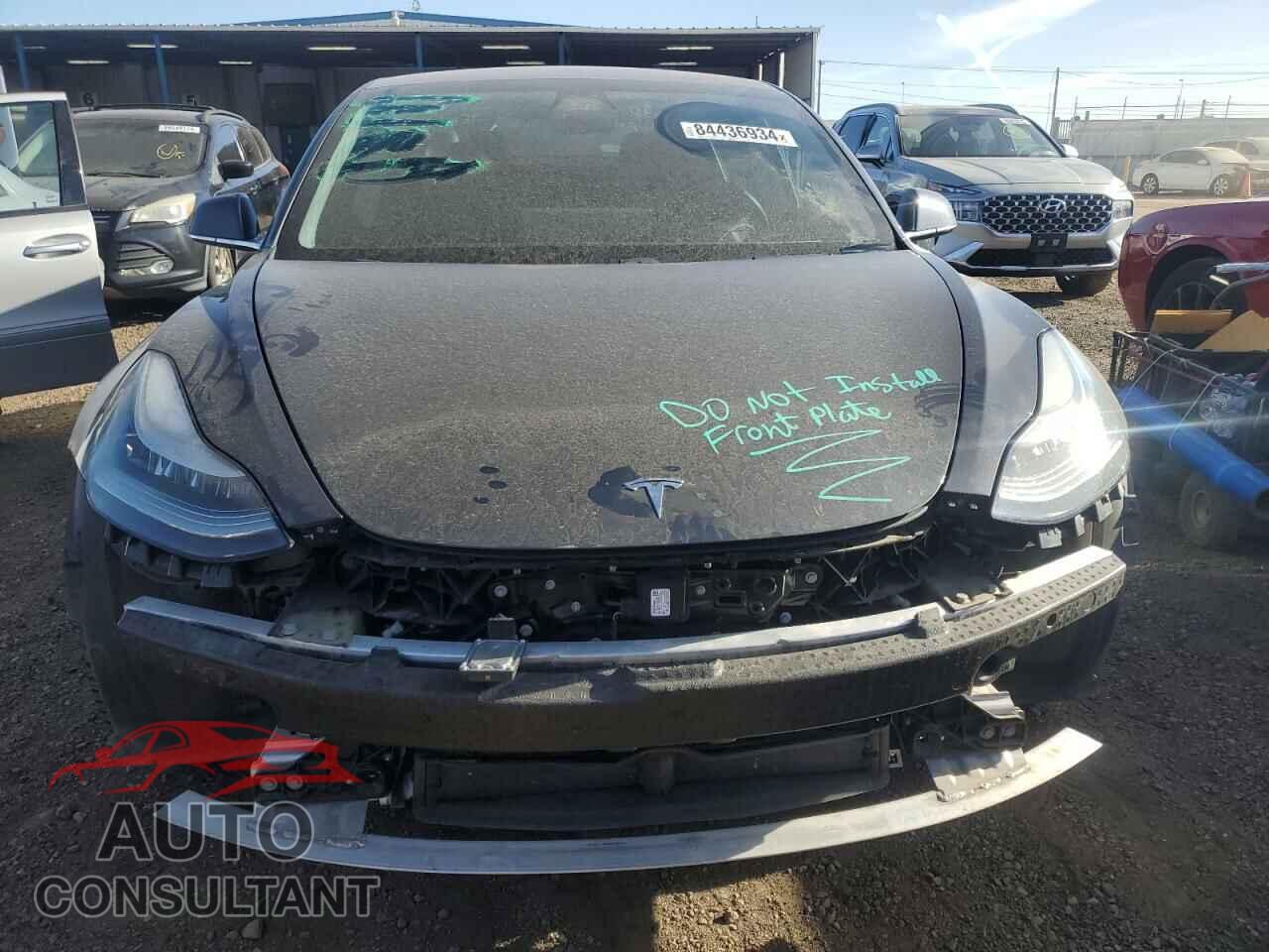 TESLA MODEL 3 2018 - 5YJ3E1EB9JF144633