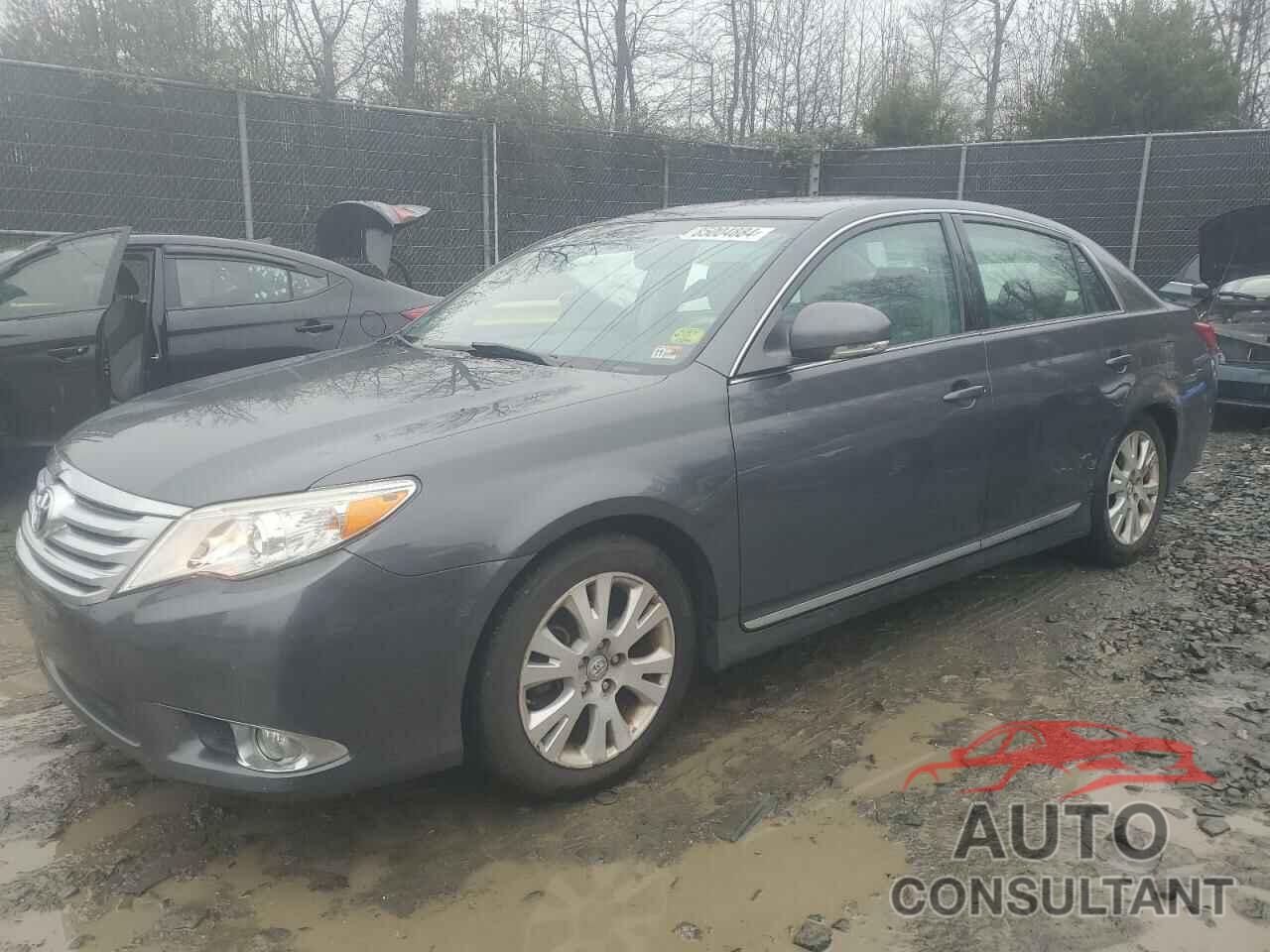 TOYOTA AVALON 2011 - 4T1BK3DB9BU424817