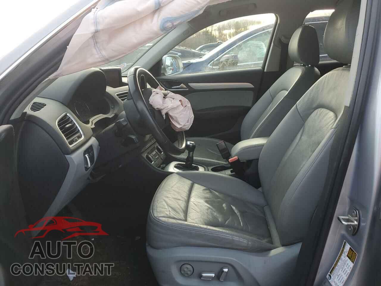 AUDI Q3 2016 - WA1BFCFS6GR005012