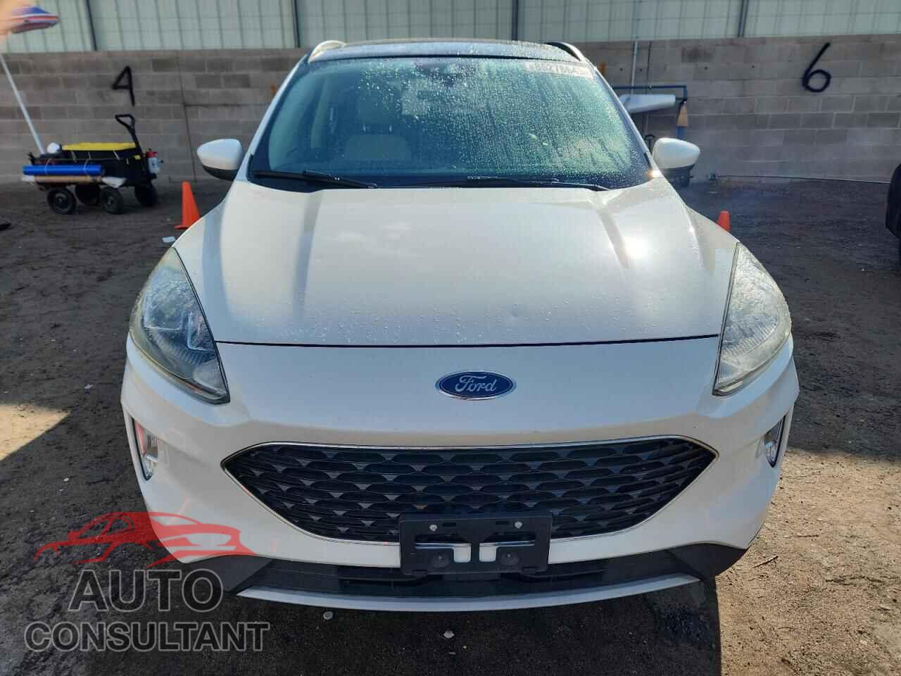 FORD ESCAPE 2020 - 1FMCU9H90LUA63584