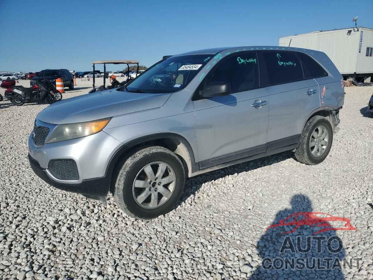 KIA SORENTO 2011 - 5XYKT3A11BG142301