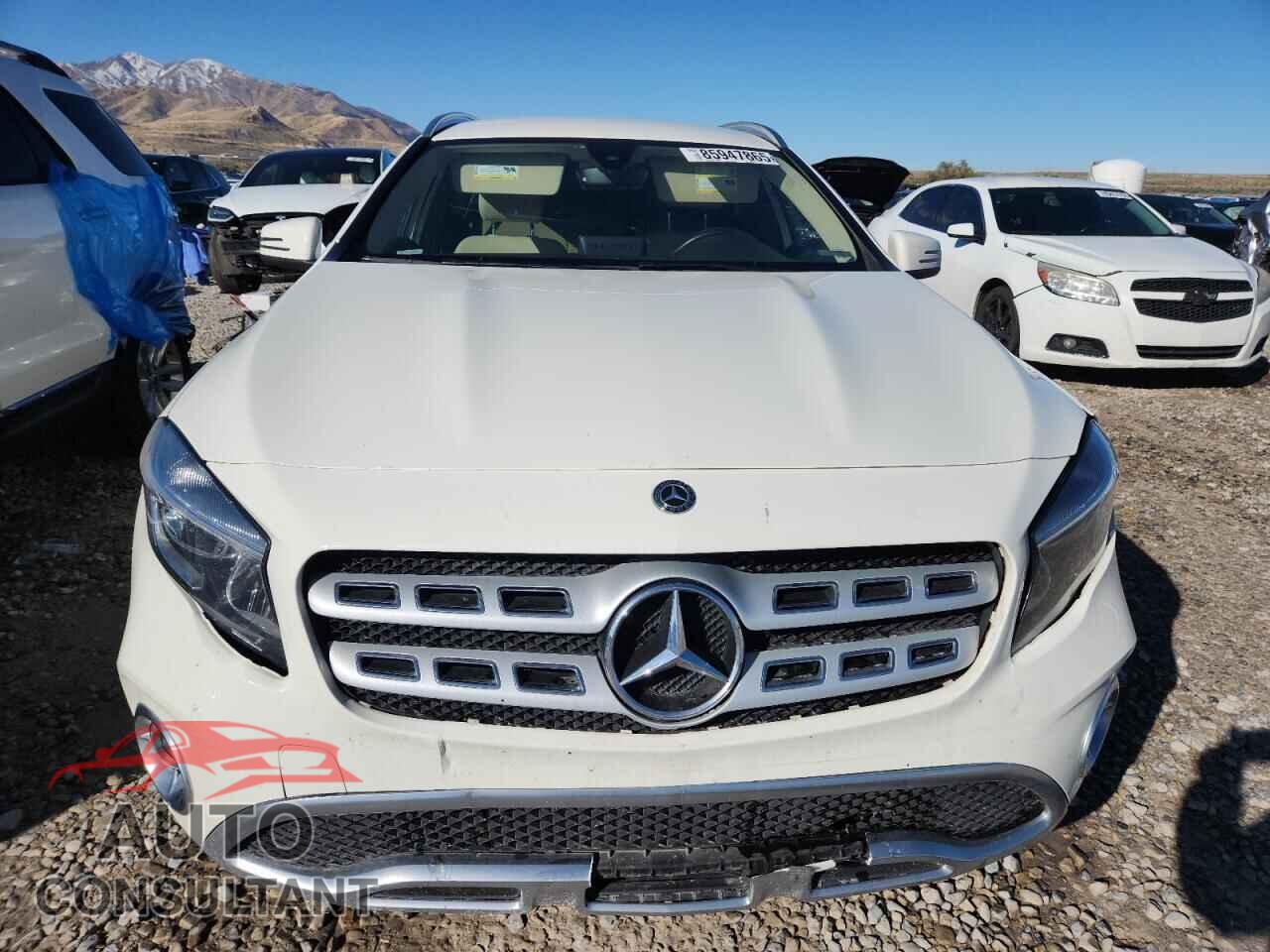 MERCEDES-BENZ GLA-CLASS 2018 - WDCTG4GB2JJ405015