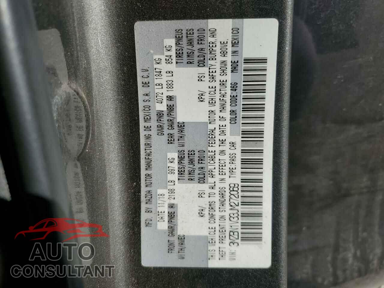 MAZDA 3 2018 - 3MZBN1V33JM272069