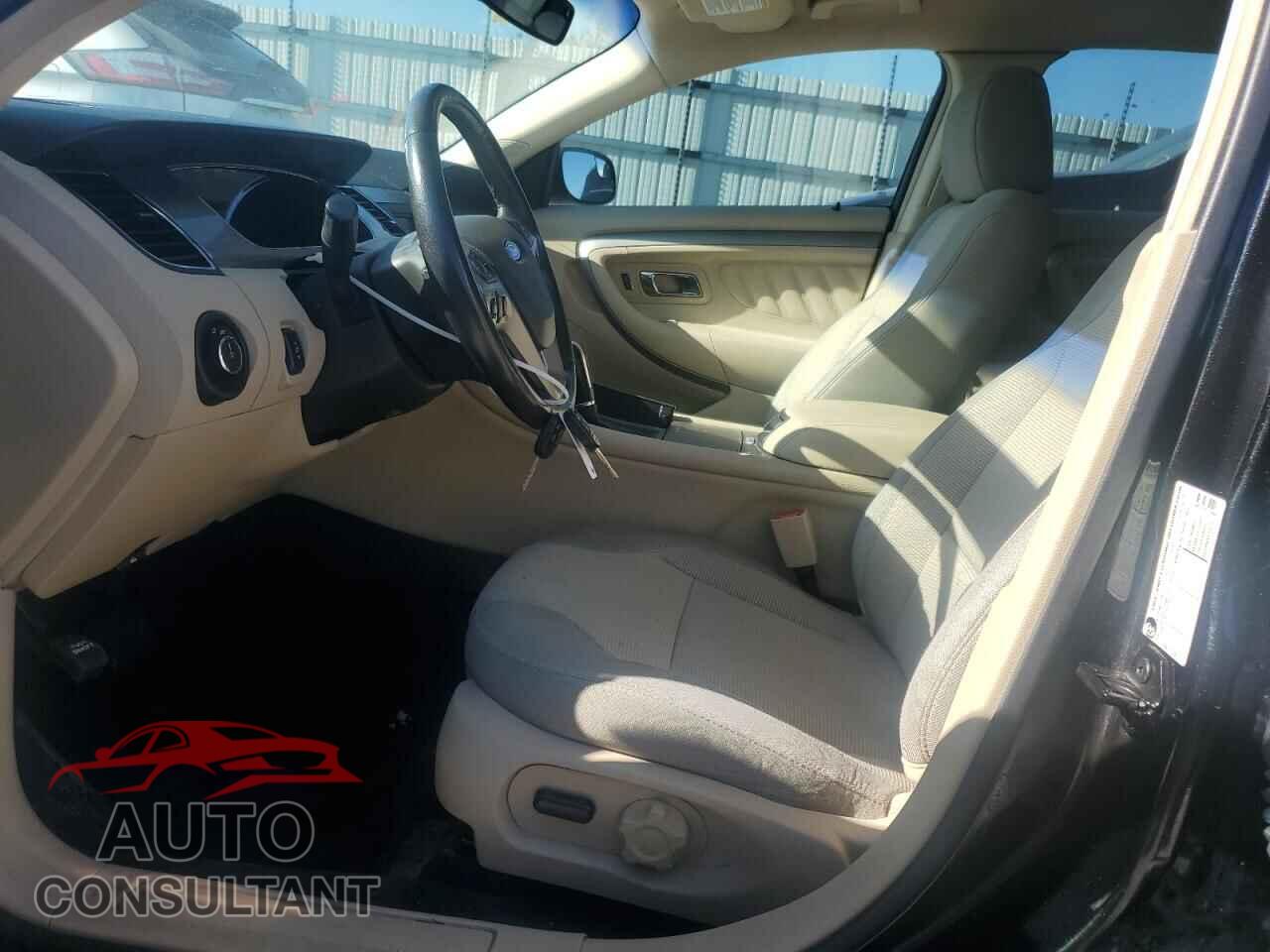 FORD TAURUS 2015 - 1FAHP2E87FG179944