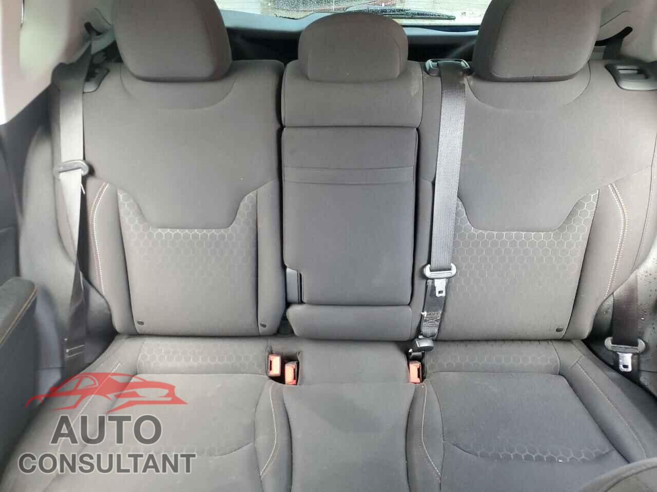 JEEP COMPASS 2017 - 3C4NJCAB2HT690739