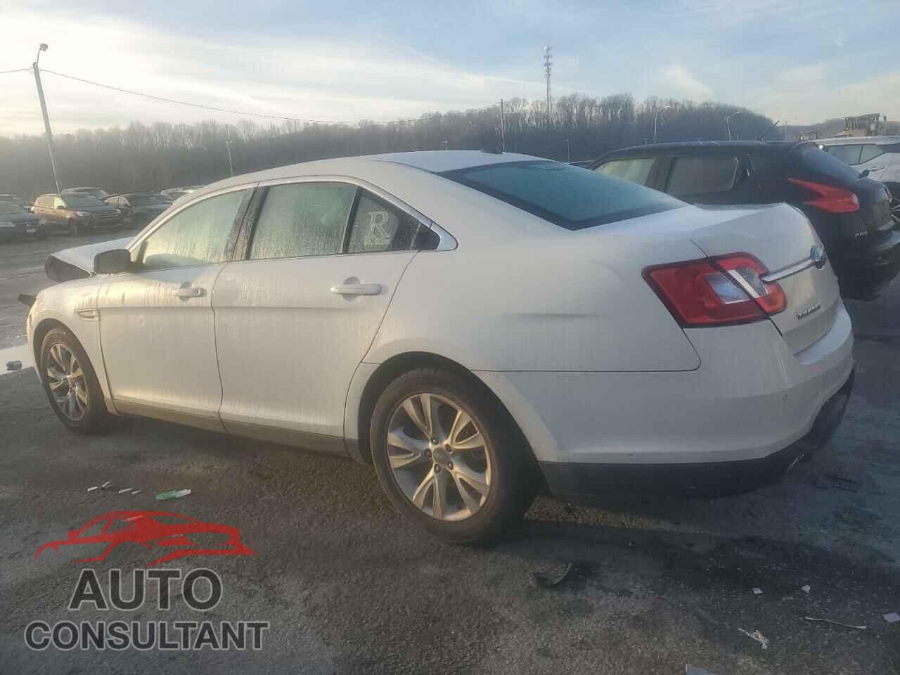 FORD TAURUS 2011 - 1FAHP2EW0BG190339