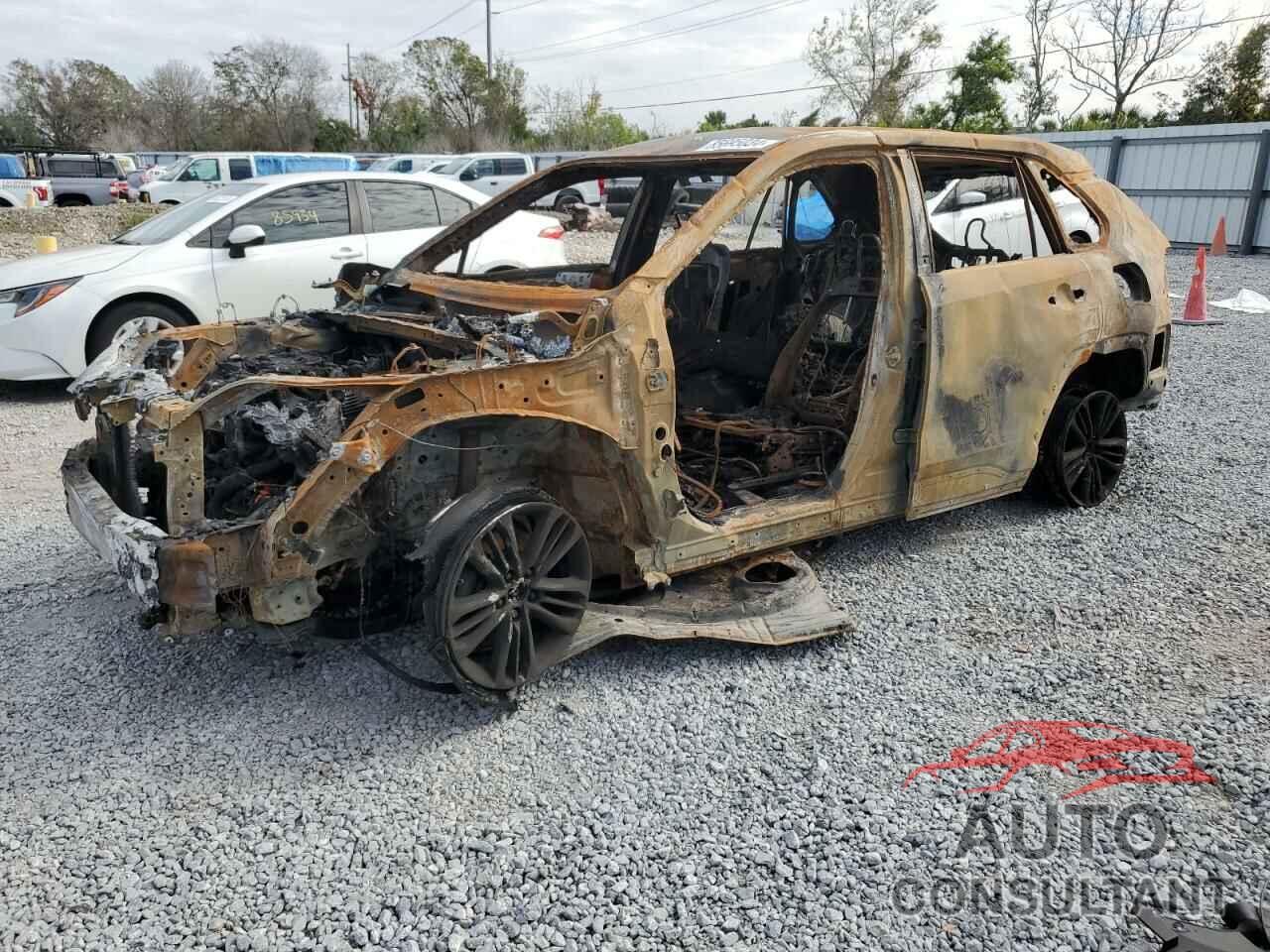 TOYOTA RAV4 2022 - 2T3F1RFV8NC278826