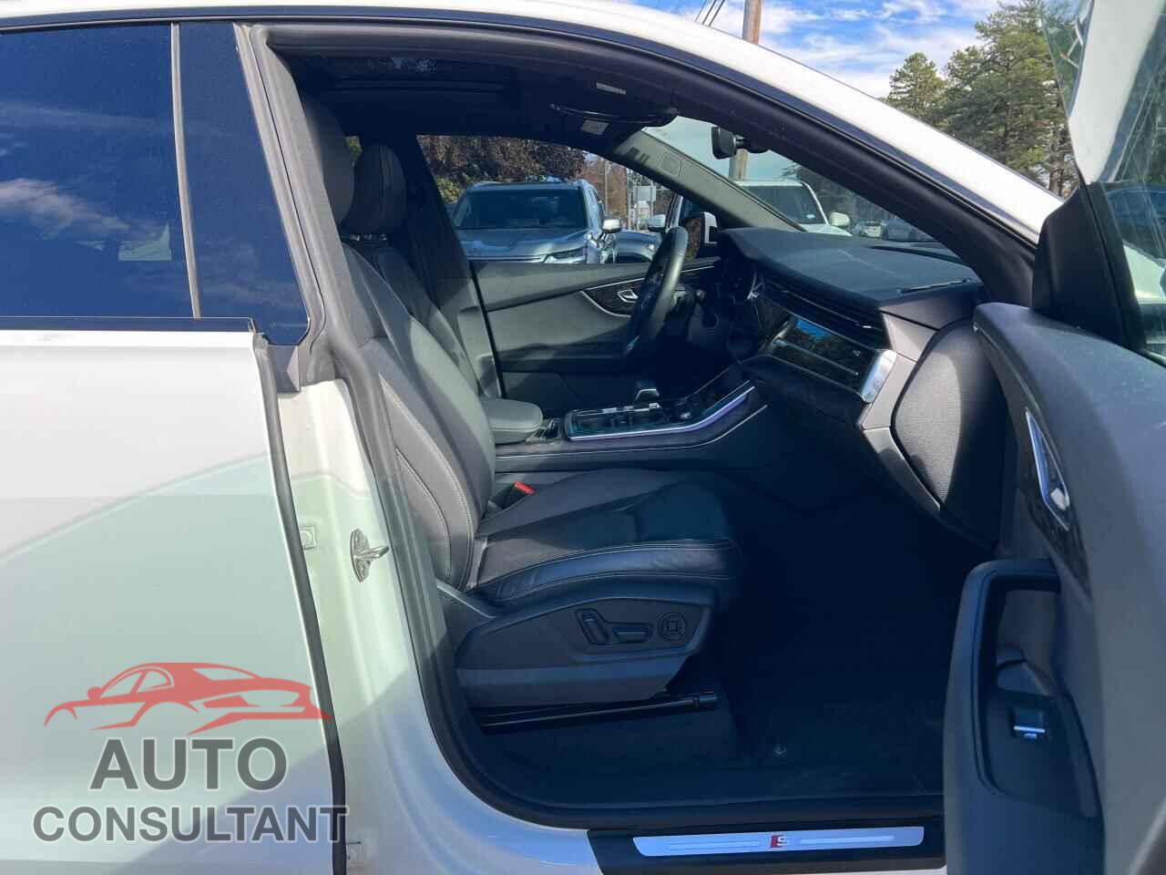 AUDI Q8 2019 - WA1EVAF14KD035806