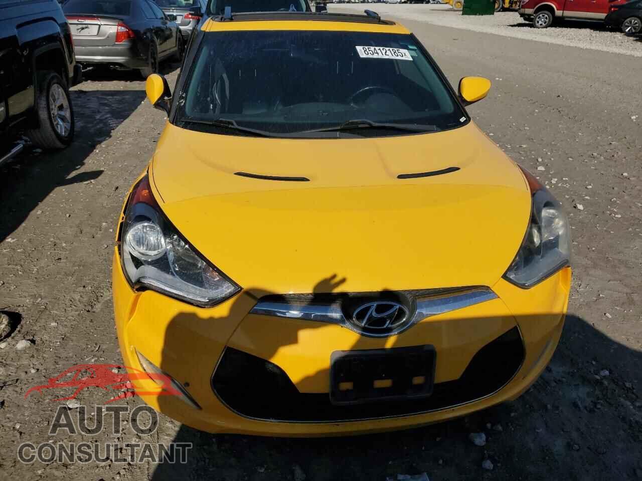 HYUNDAI VELOSTER 2013 - KMHTC6AD0DU176324