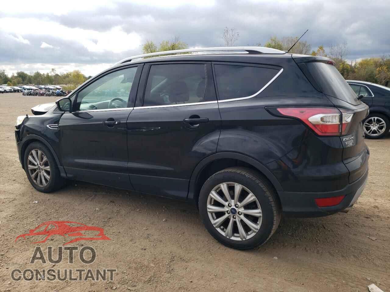 FORD ESCAPE 2017 - 1FMCU0J90HUB91143