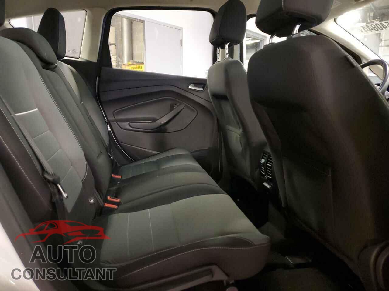FORD CMAX 2015 - 1FADP5AU7FL101271