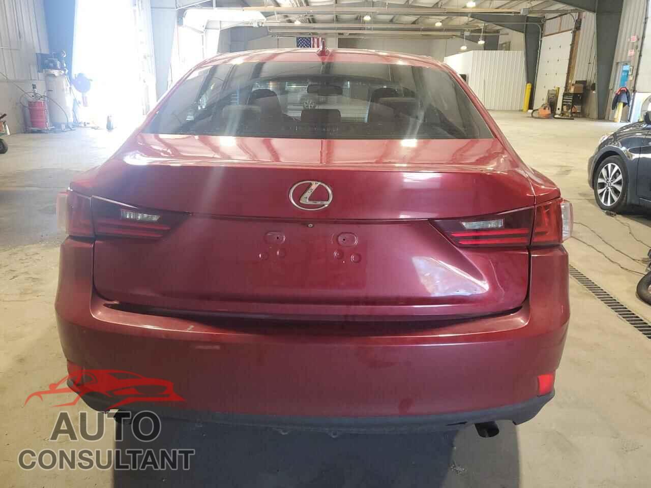 LEXUS IS 2015 - JTHBF1D23F5052340