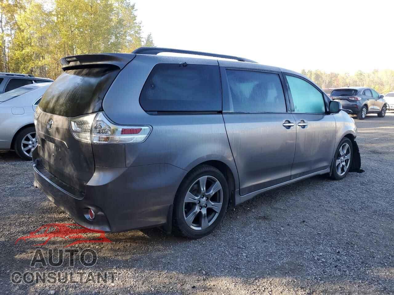 TOYOTA SIENNA 2017 - 5TDXZ3DC2HS892481