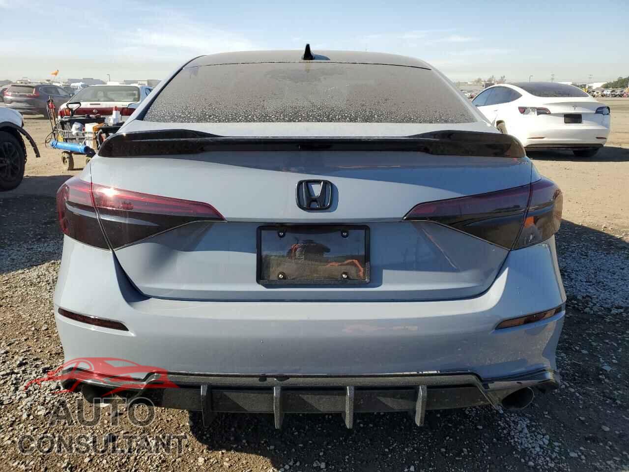 HONDA CIVIC 2023 - 2HGFE2F58PH517824