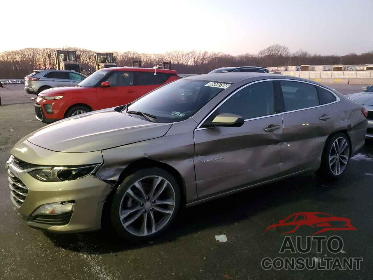 CHEVROLET MALIBU 2022 - 1G1ZD5ST9NF135636