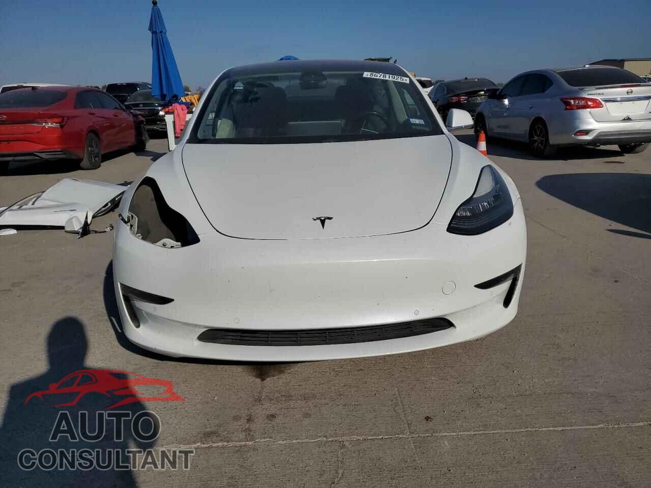 TESLA MODEL 3 2018 - 5YJ3E1EA0JF025361