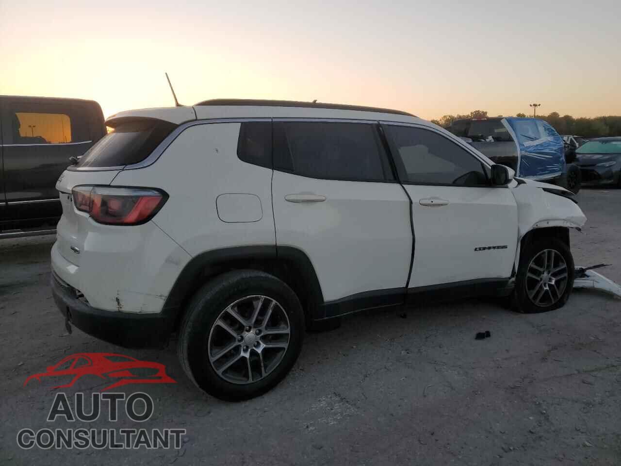 JEEP COMPASS 2019 - 3C4NJCBB4KT755855