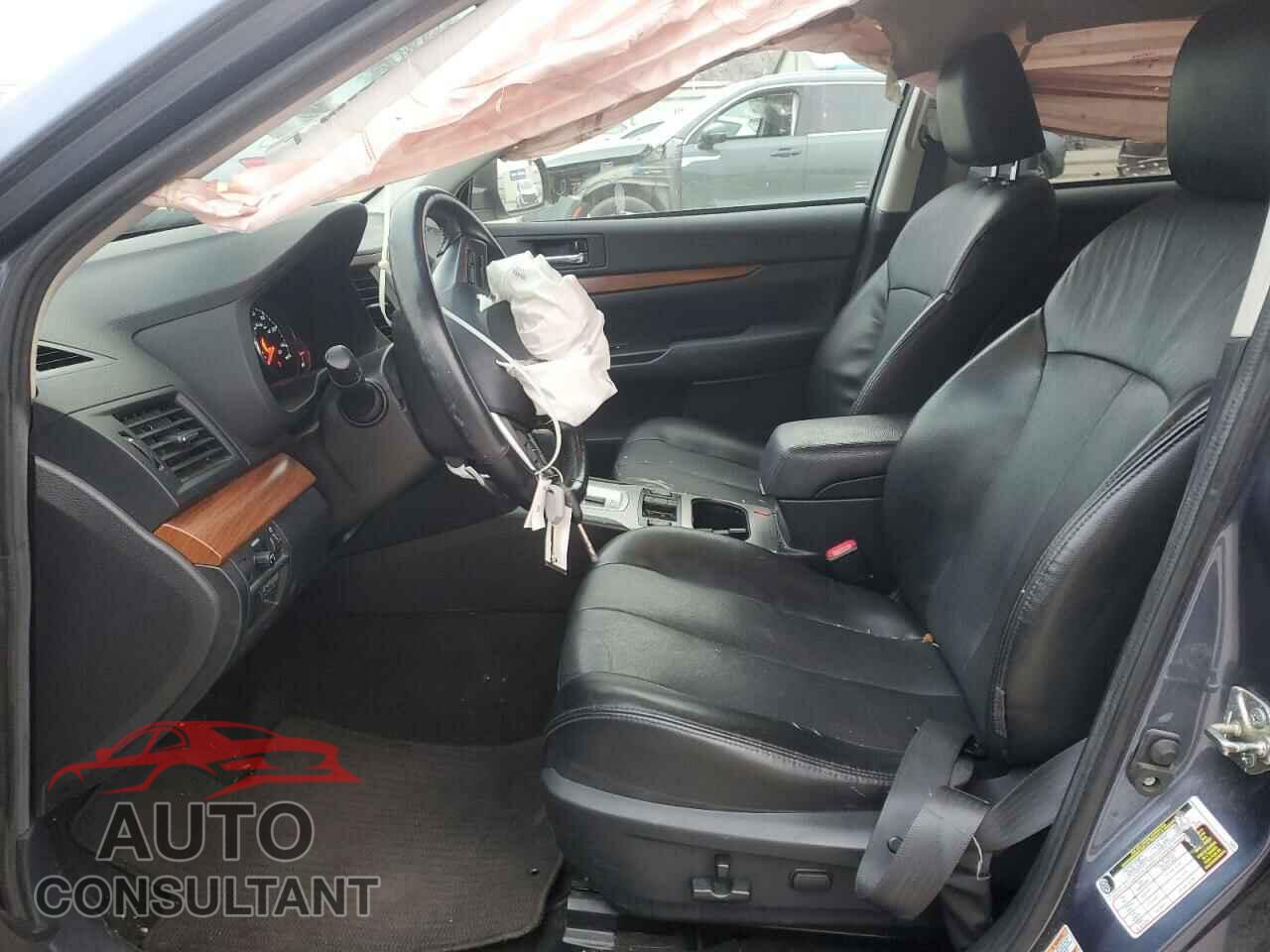 SUBARU OUTBACK 2014 - 4S4BRBLC5E3267233