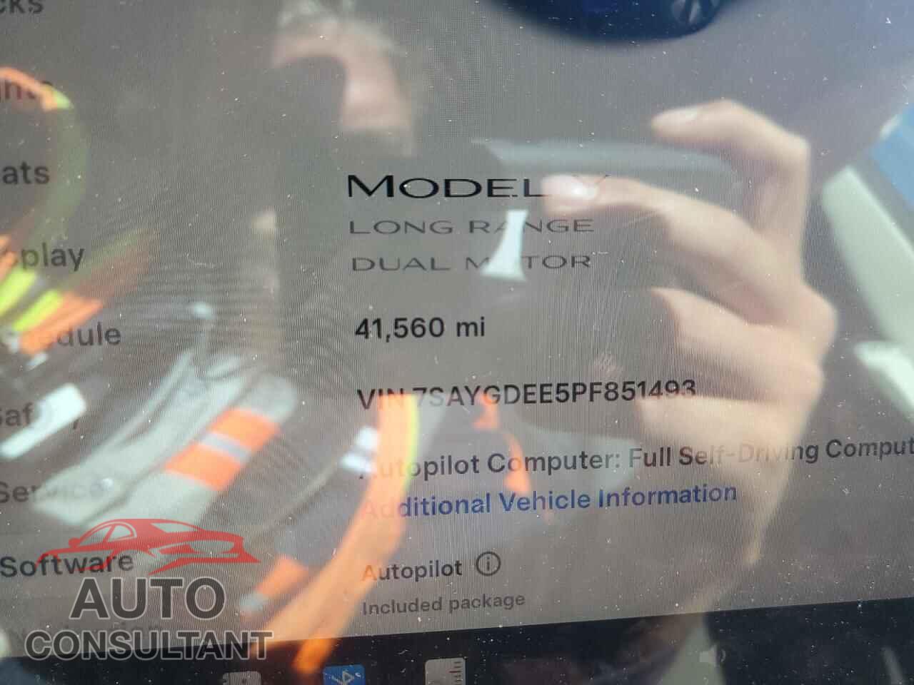 TESLA MODEL Y 2023 - 7SAYGDEE5PF851493