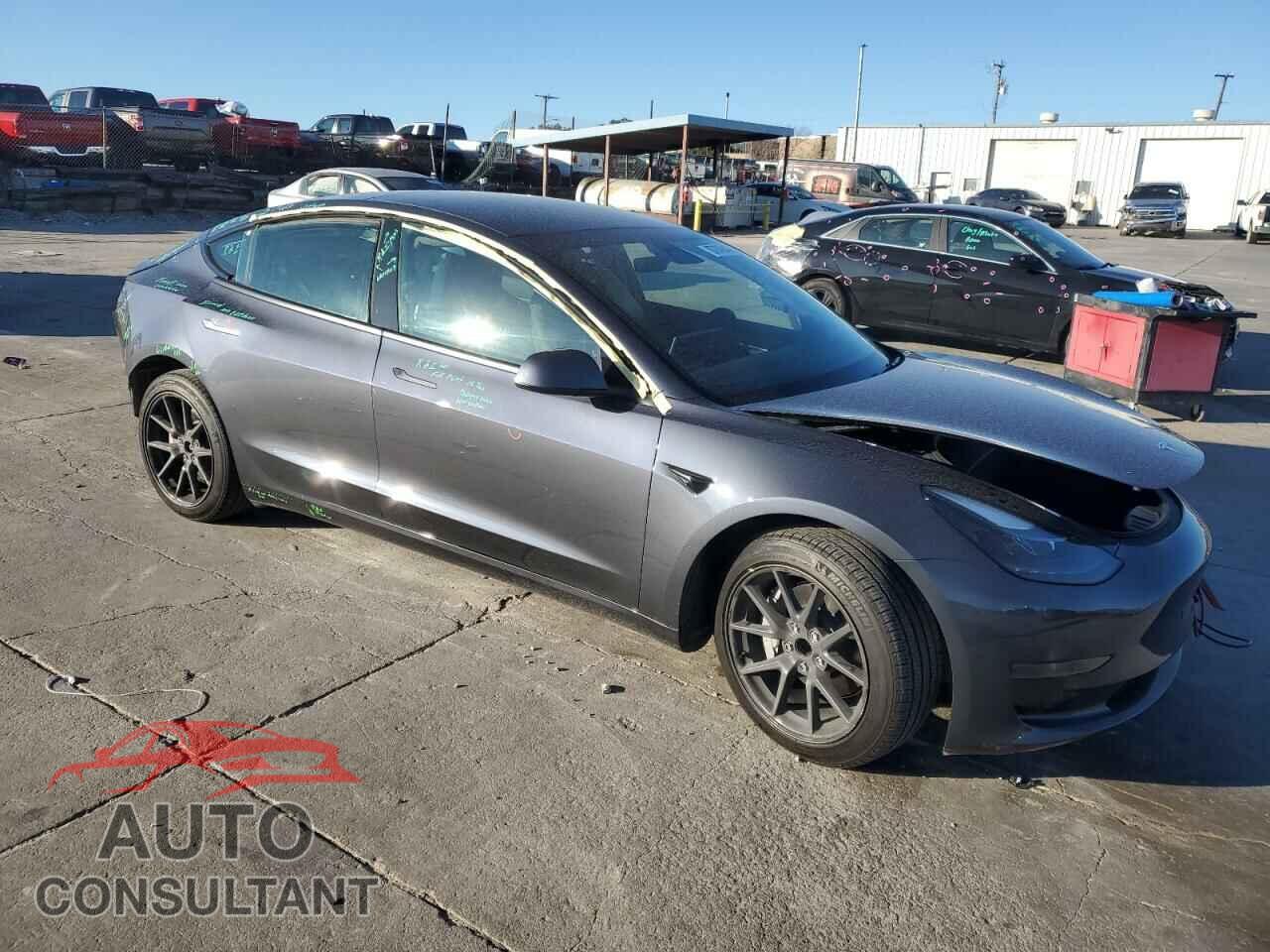 TESLA MODEL 3 2023 - 5YJ3E1EA0PF556133