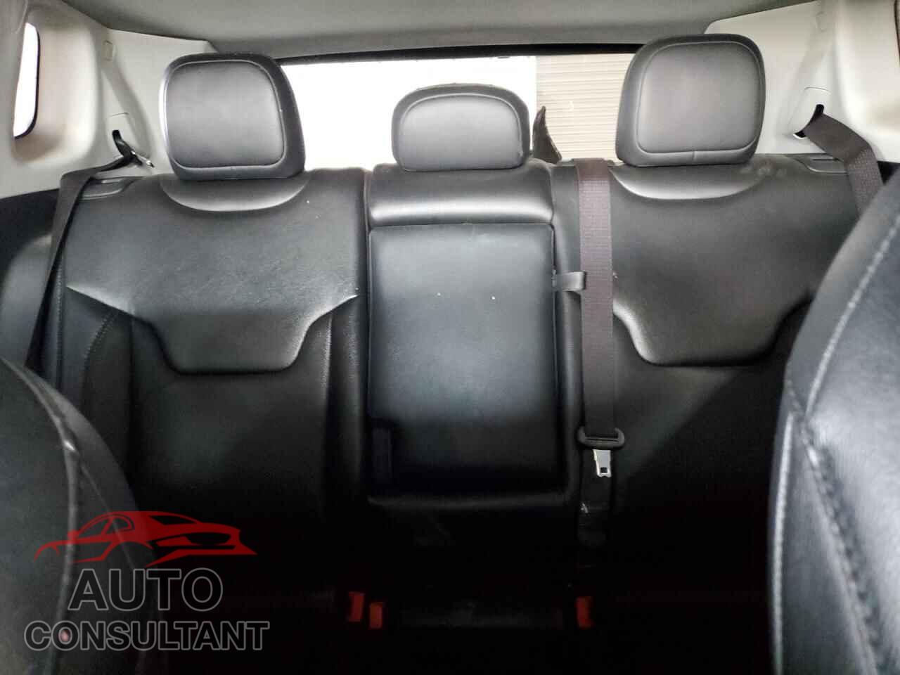 JEEP COMPASS 2020 - 3C4NJDCB0LT185374