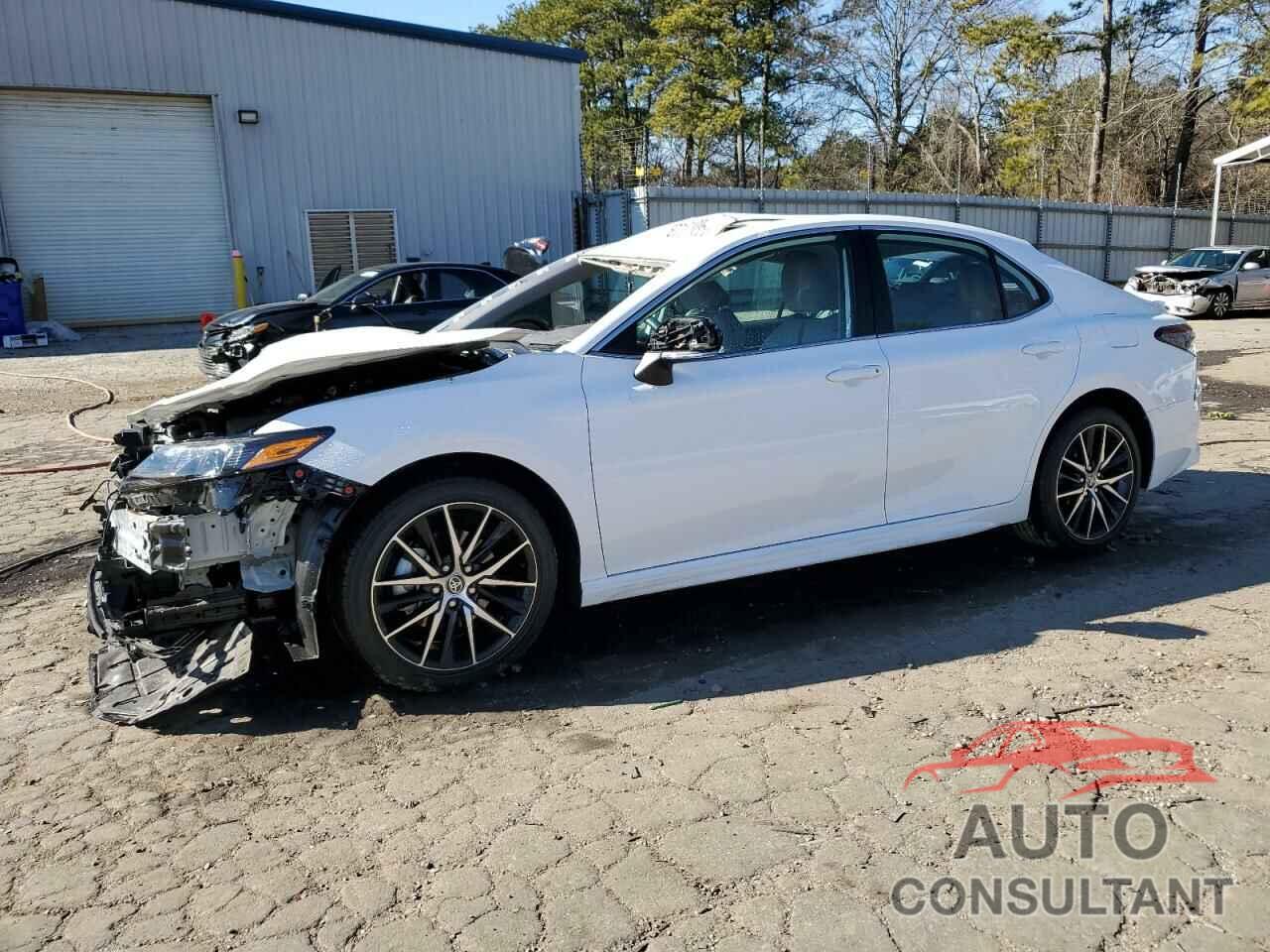 TOYOTA CAMRY 2023 - 4T1G11AK9PU741120