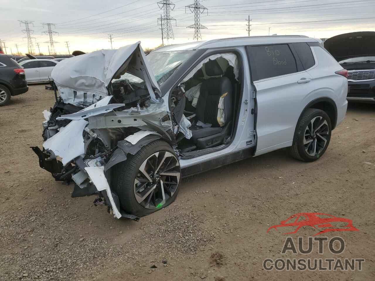 MITSUBISHI OUTLANDER 2024 - JA4J4WA89RZ027829