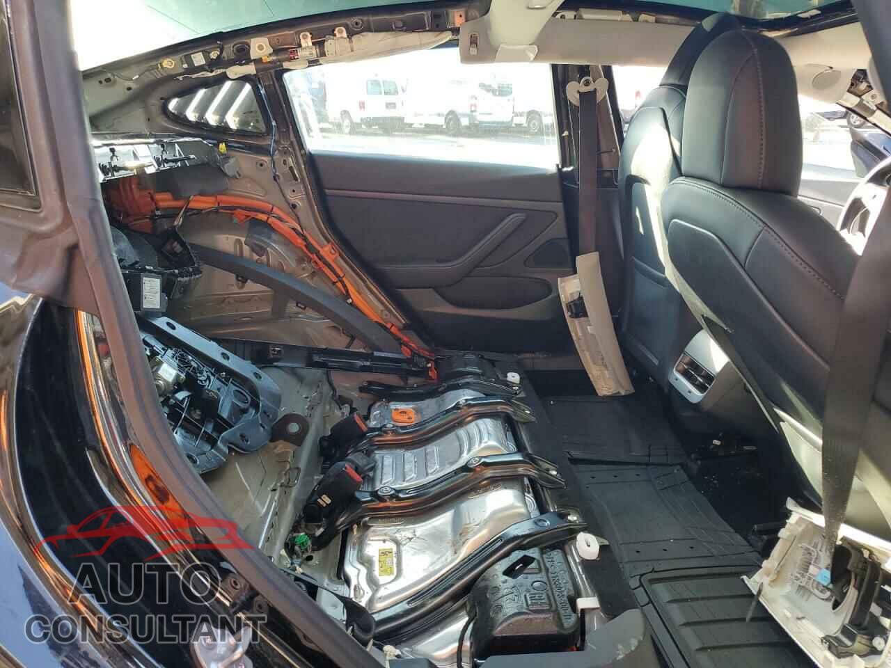 TESLA MODEL 3 2020 - 5YJ3E1EA6LF704666