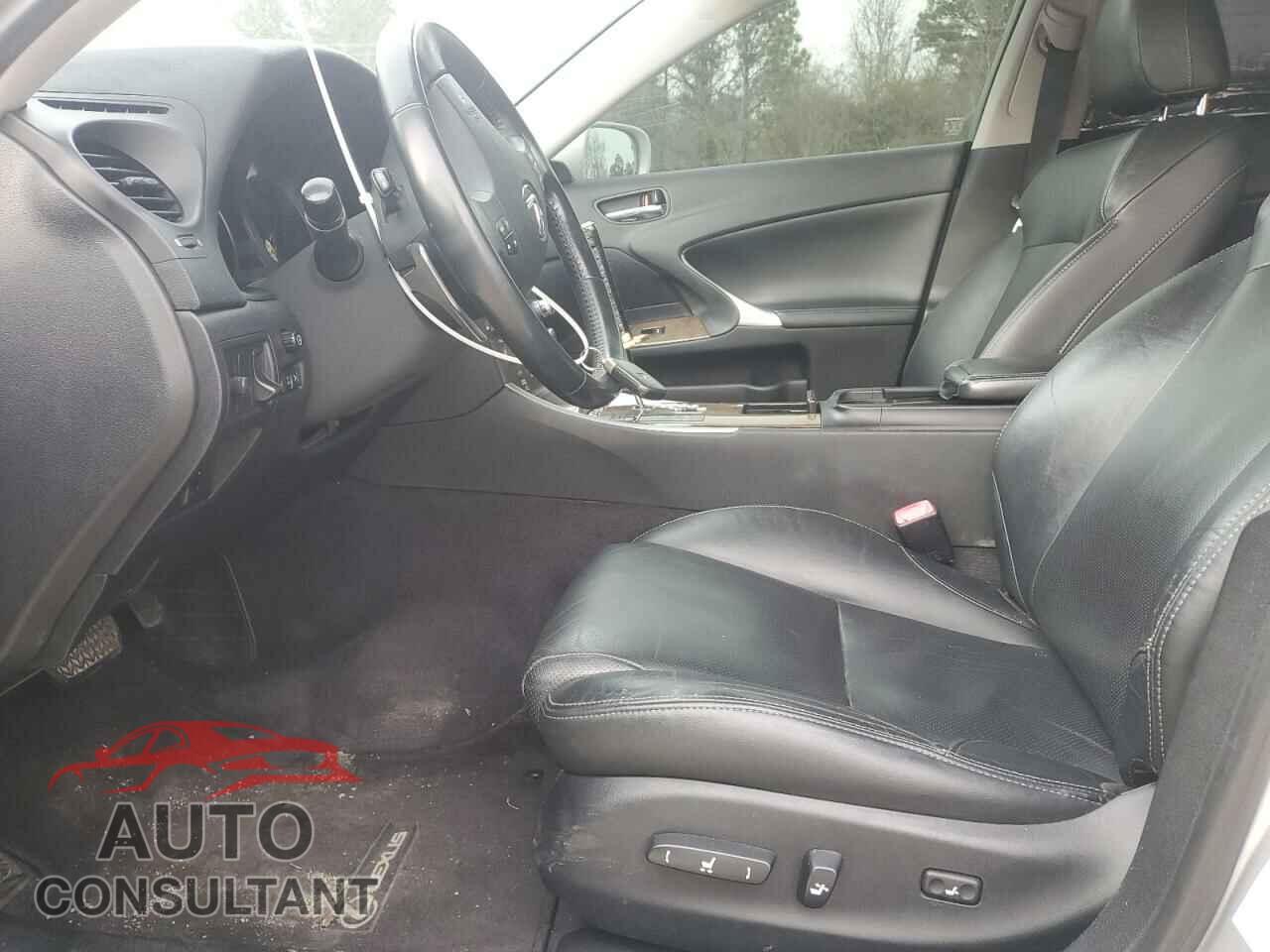 LEXUS IS 2010 - JTHCF5C22A5039780