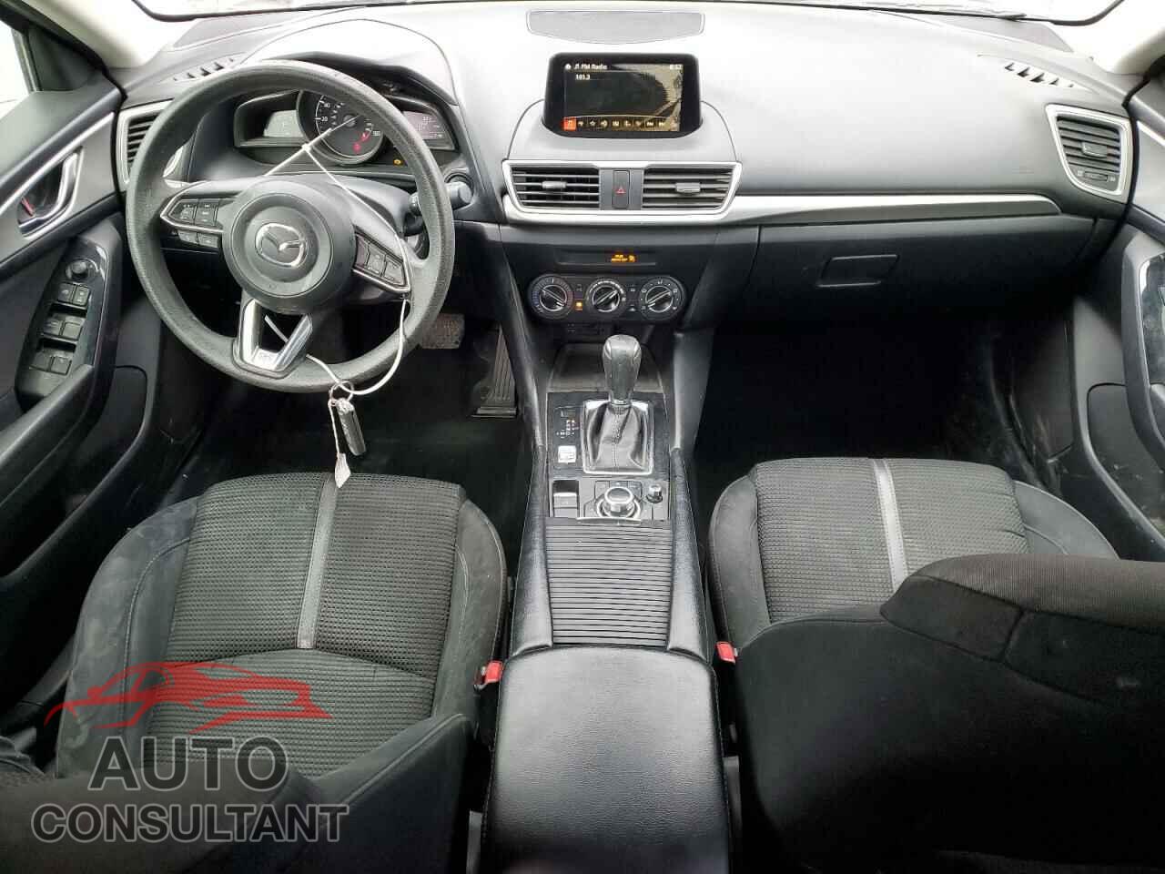 MAZDA 3 2017 - 3MZBN1U70HM115226